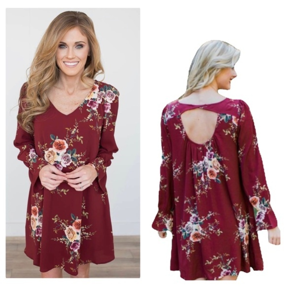Long sleeve open keyhole back wine floral dress with pockets size small